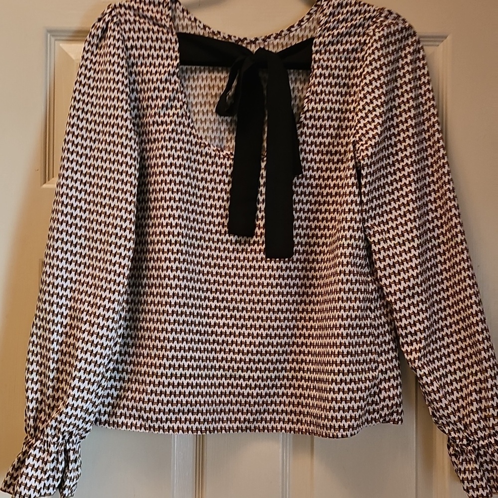 SHEIN Black and White Houndstooth Tie-Neck Long Sleeve Top